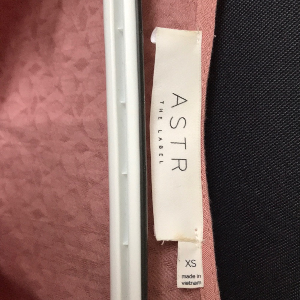 Top - Picture 2 of 2